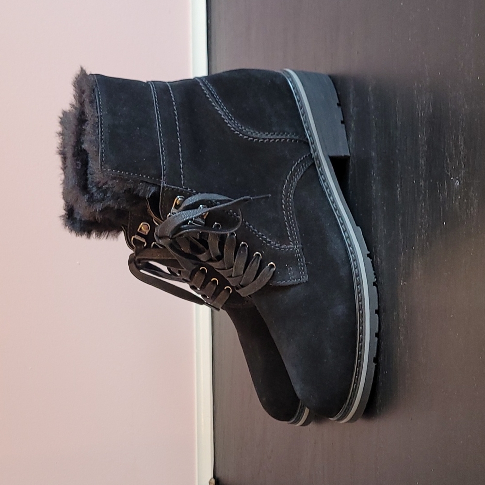 NWOB BLONDO black suede boots - Picture 3 of 6